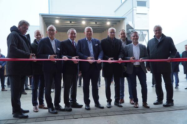 Bild vergrößern: Inauguration of the biomass heating plant